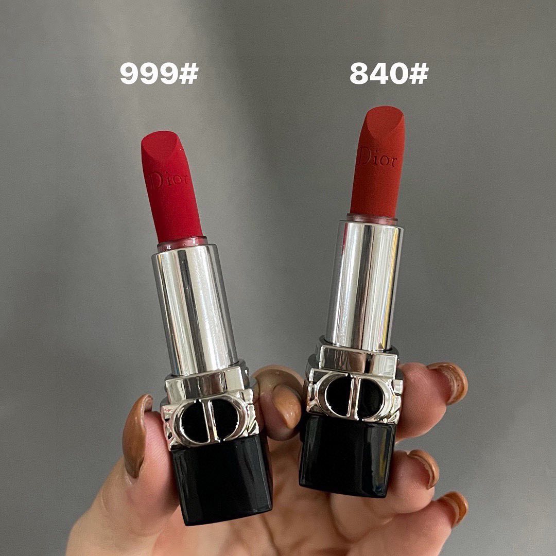 Dior 4-Piece Mini Lipstick Set (1.5gx4) โ Elegance in Every Shade