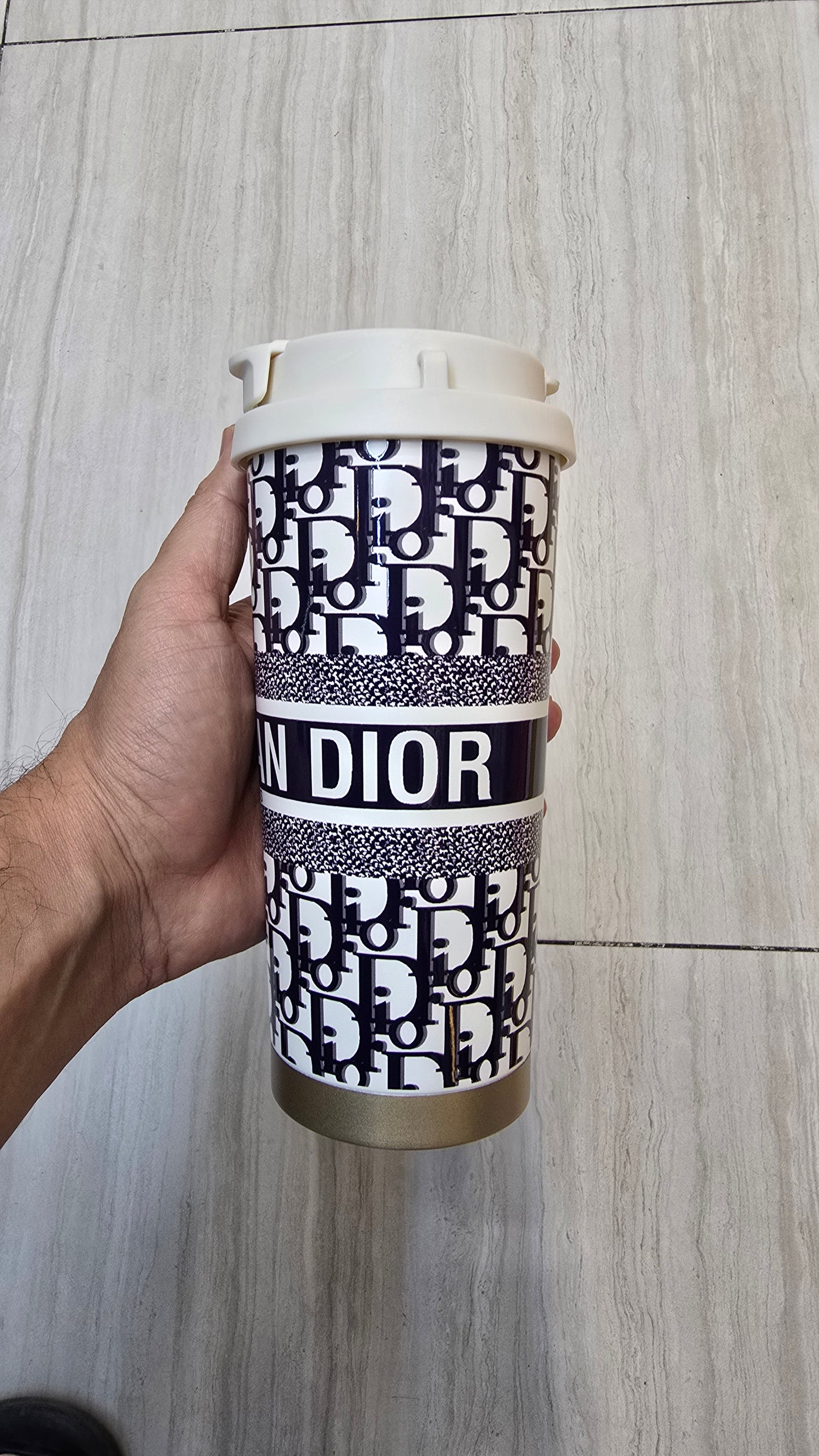 Christian Dior Oblique Travel Coffee Tumbler – Reusable Cup for Hot & Cold Drinks