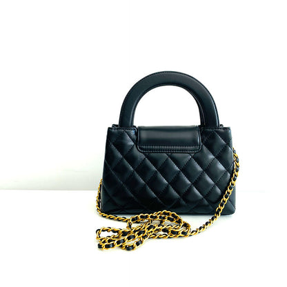 Chanel Elegance - The Ultimate Ladies bag of Timeless Luxury