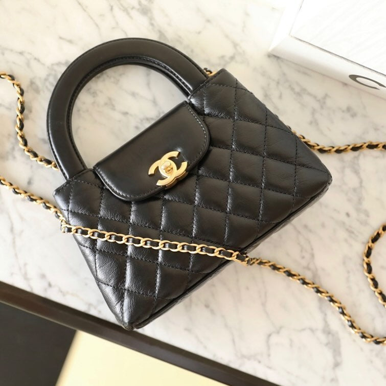 Chanel Elegance - The Ultimate Ladies bag of Timeless Luxury