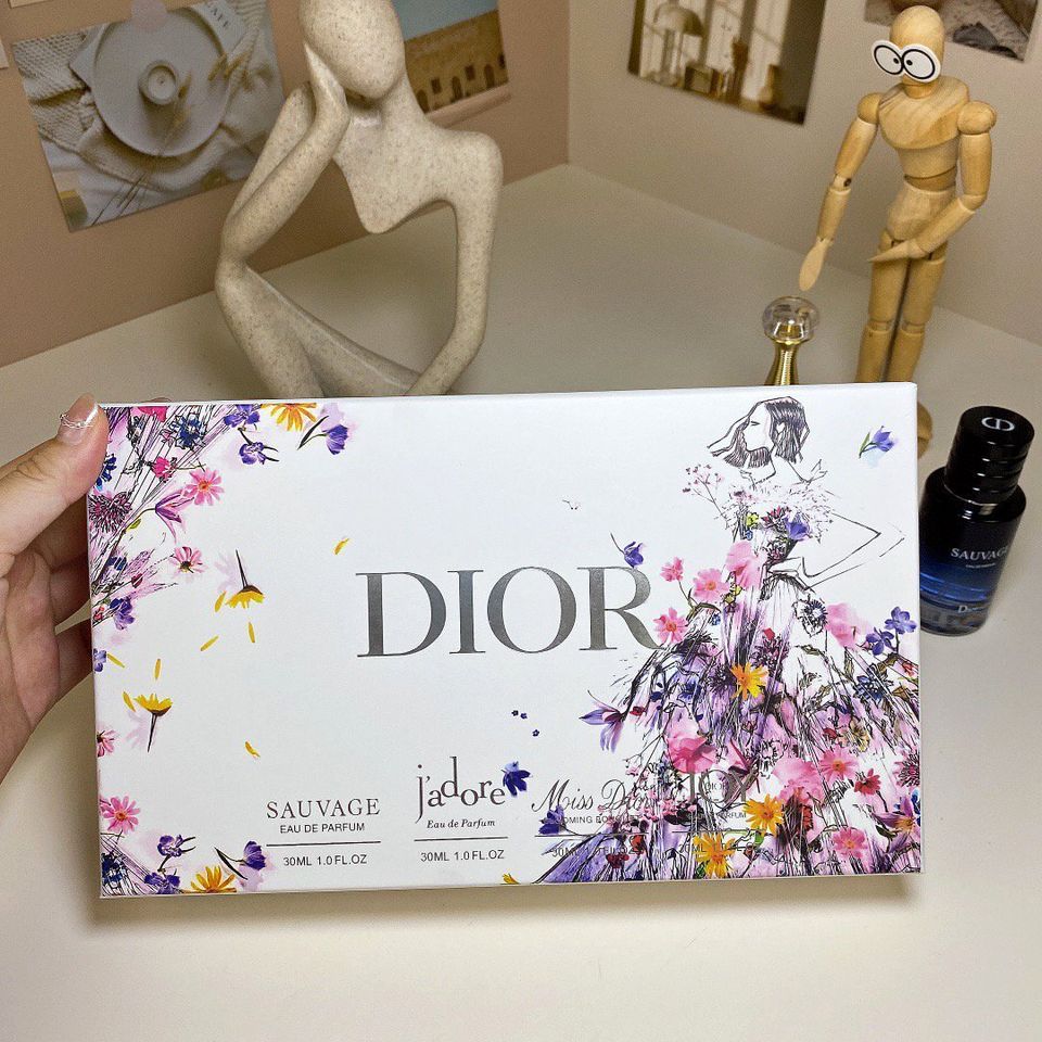 Miss Dior 4 Piece Perfume Collection – Signature Scents