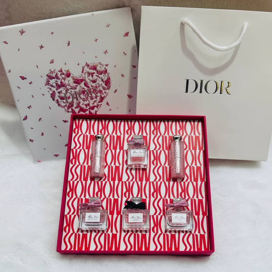 Miss Dior Miniature Fragrance & Lip Glow Set – 6 Pieces