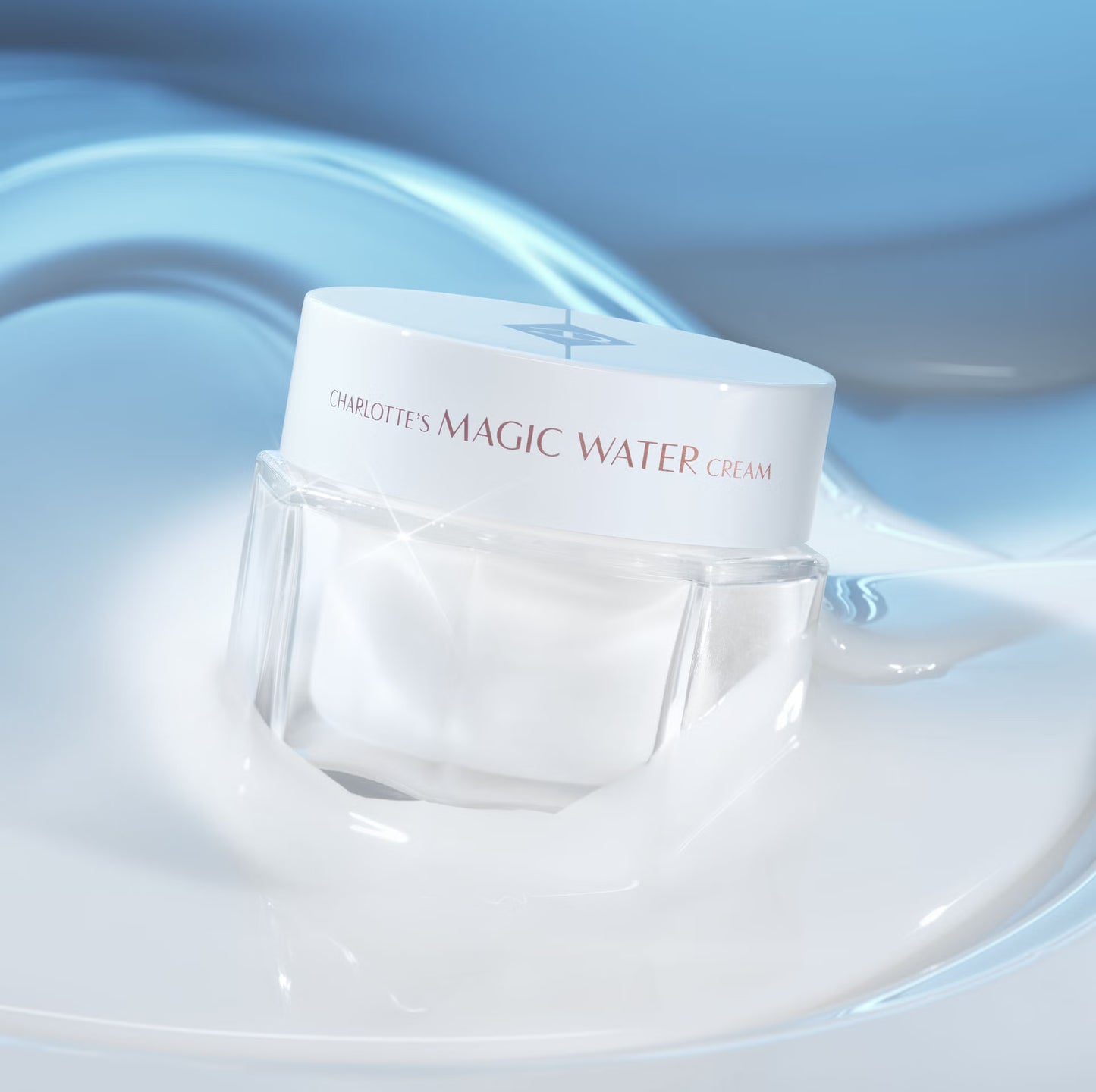 Charlotte Tilbury — Charlotte's Magic Water Cream