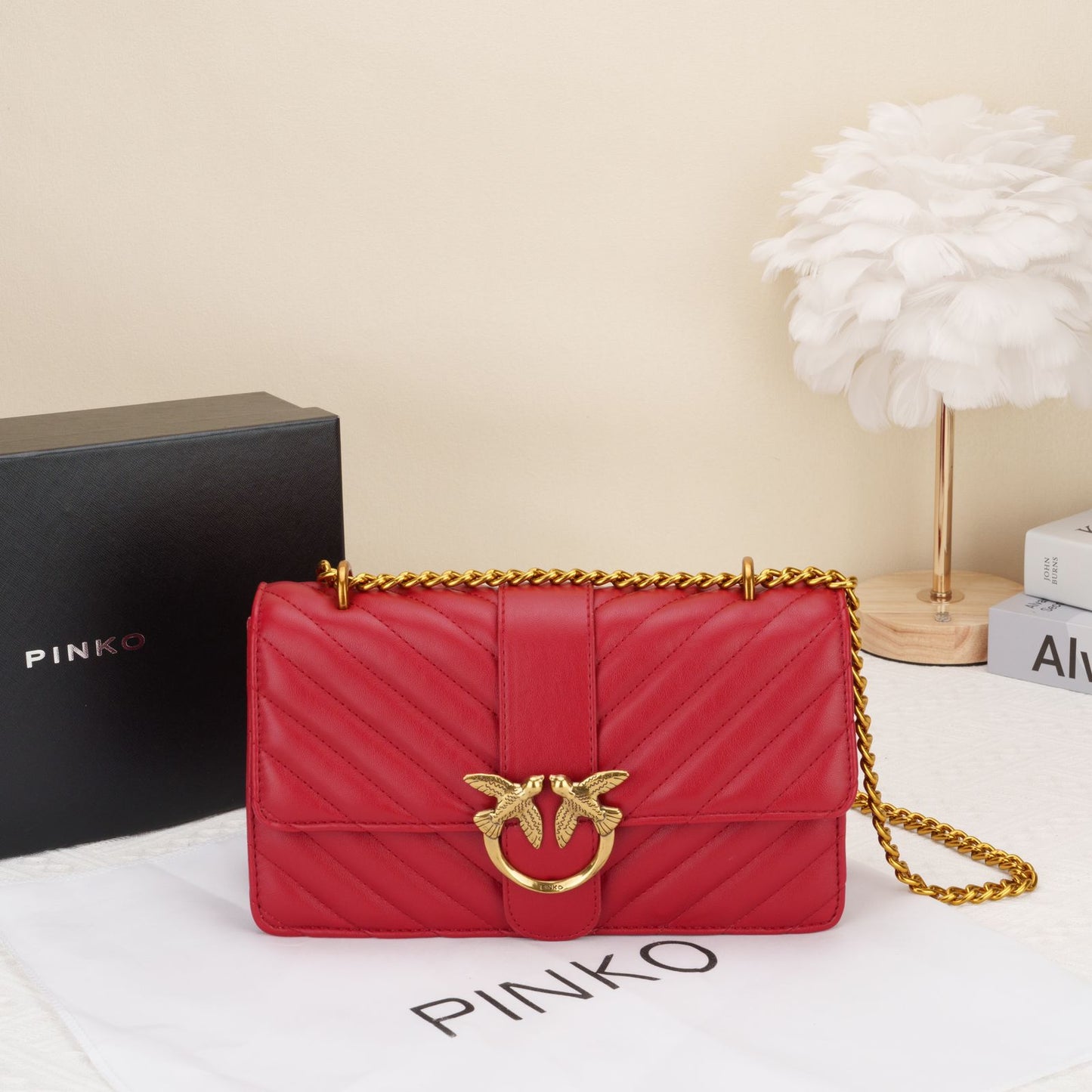 PINKO Ladies Handbag – Where Style Meets Sophistication