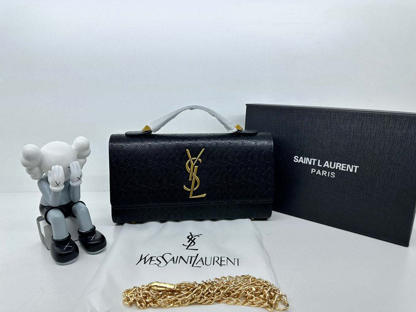 YSL Ladies Bag – Effortless Elegance Meets Timeless Style