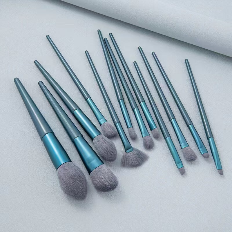 Chanel Beauty Brush Set for Flawless Makeup