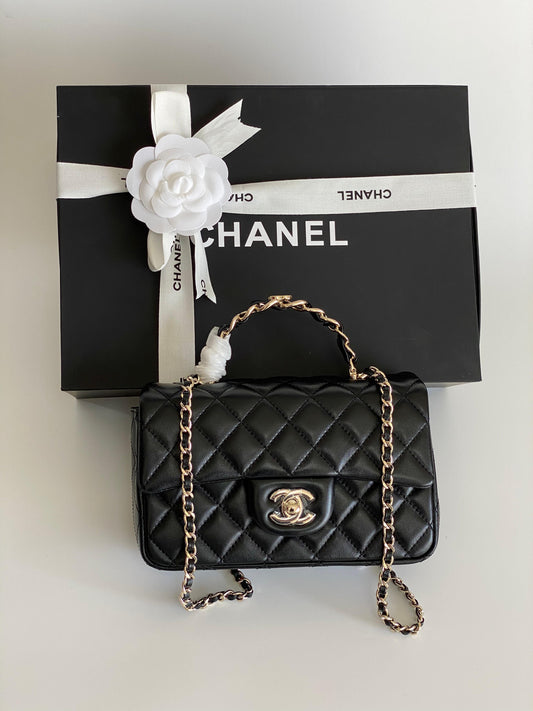 Chanel Crossbody Shoulder Bag