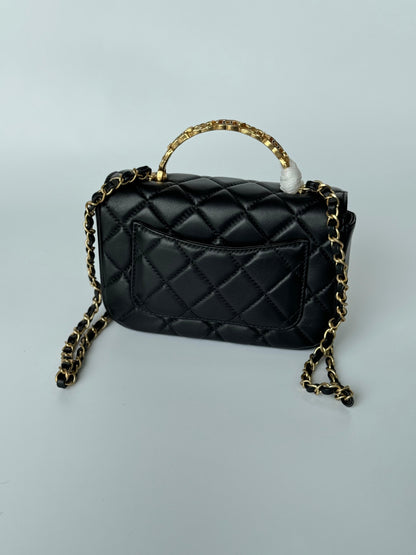 Chanel Grey Leather Matelasse Shoulder Bag