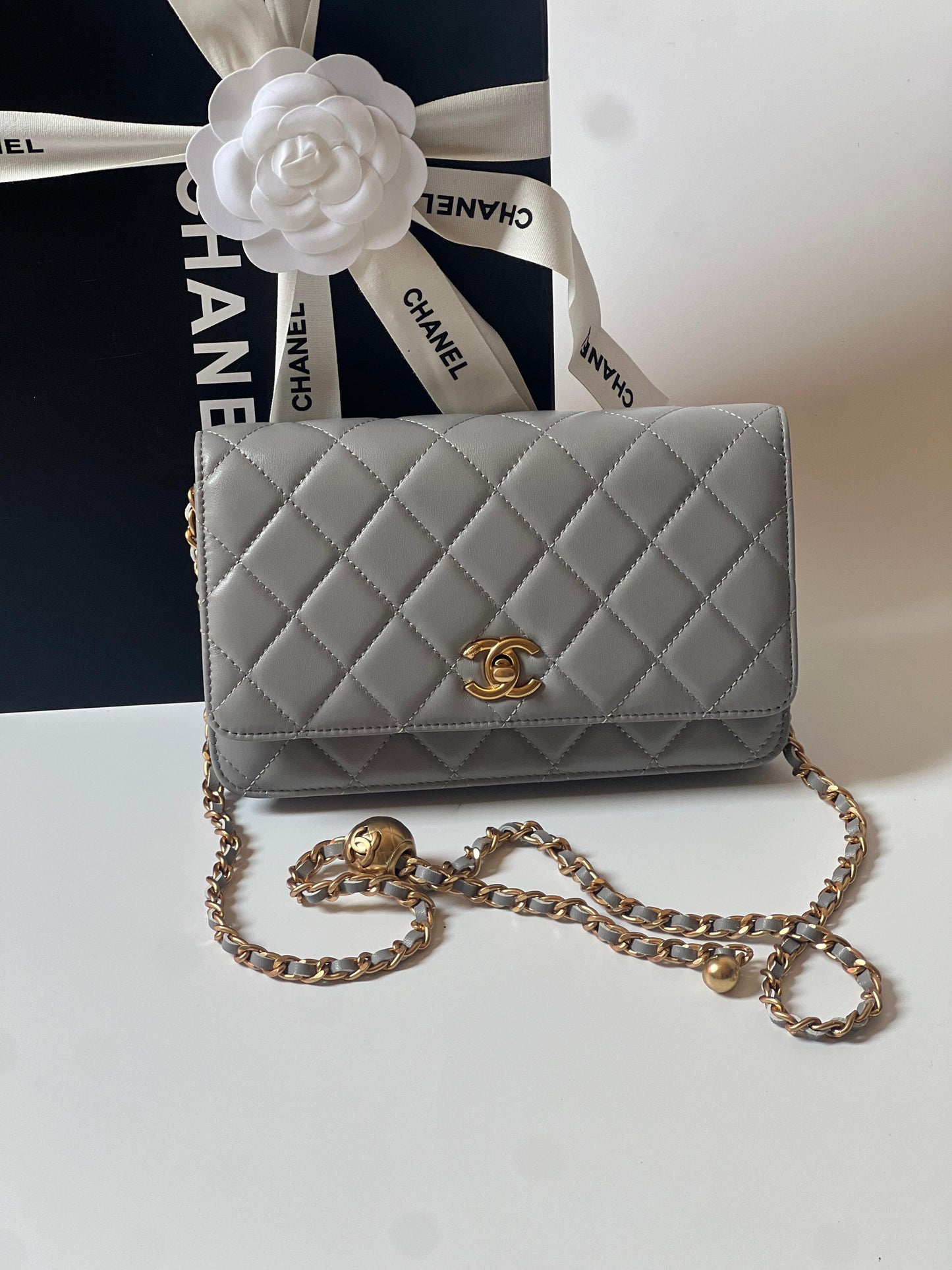 Chanel Pearl Crush Wallet on Chain