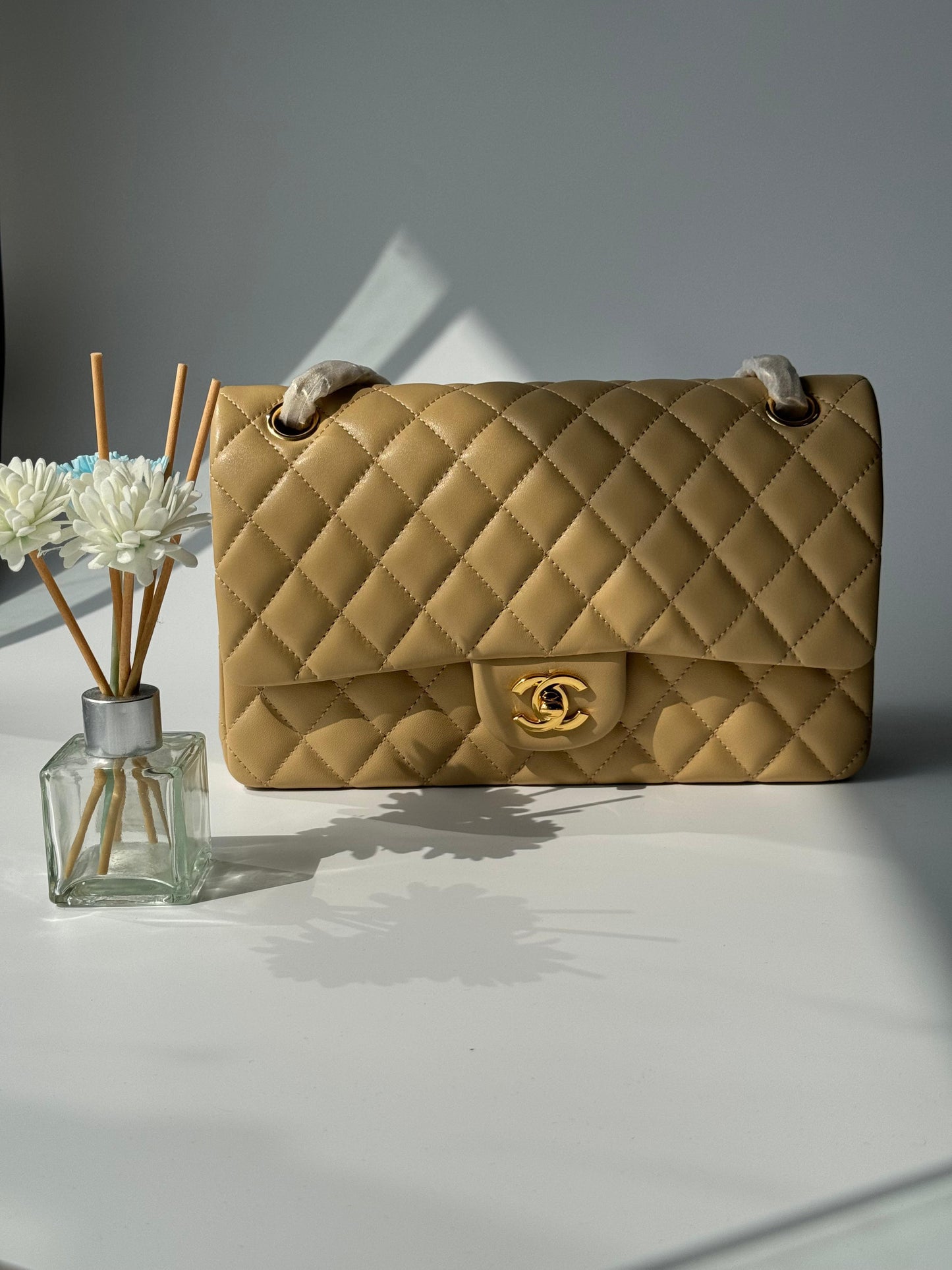 Chanel Timeless Ladies Handbag for the Modern Sophisticate