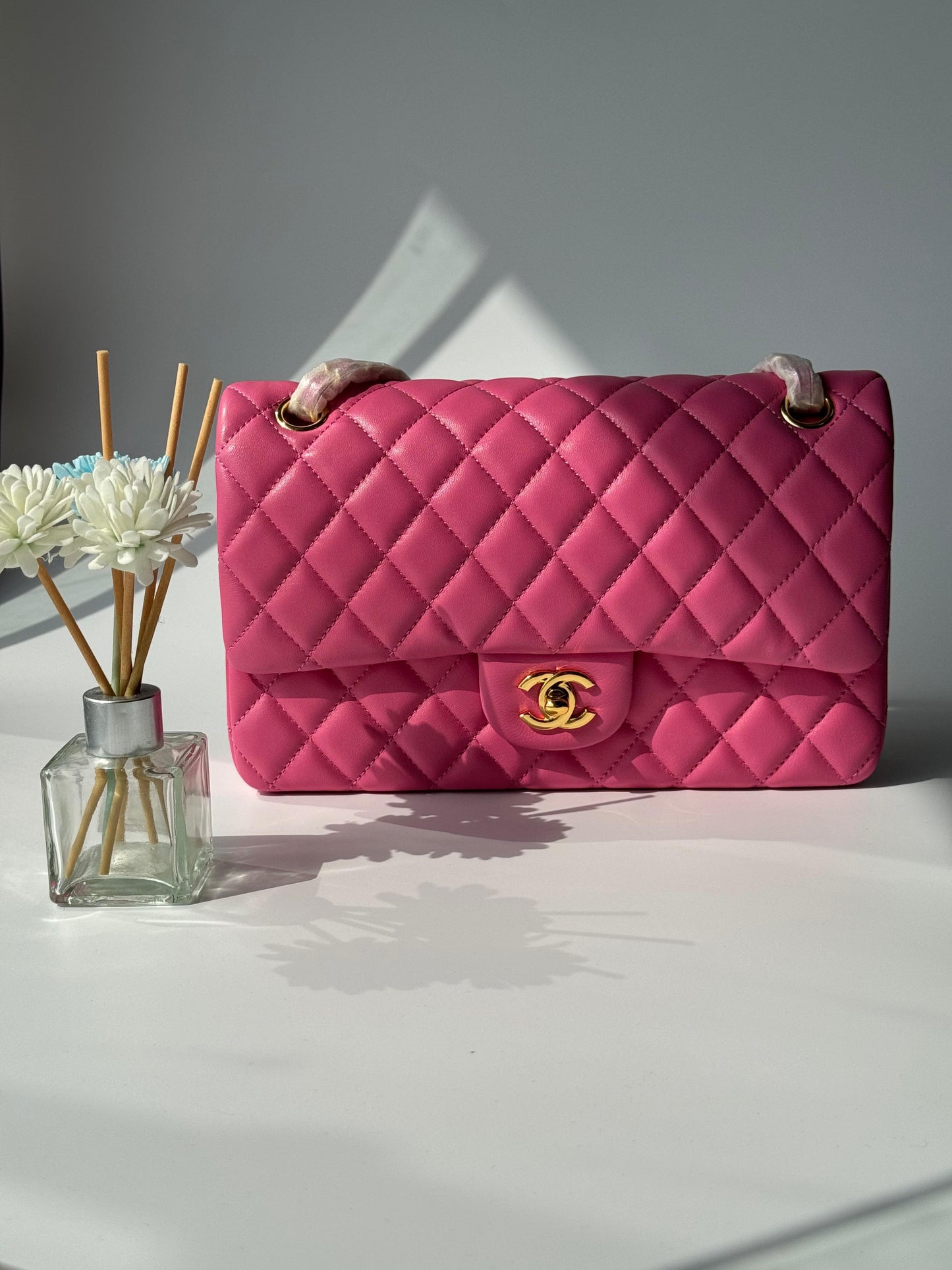 Chanel Timeless Ladies Handbag for the Modern Sophisticate