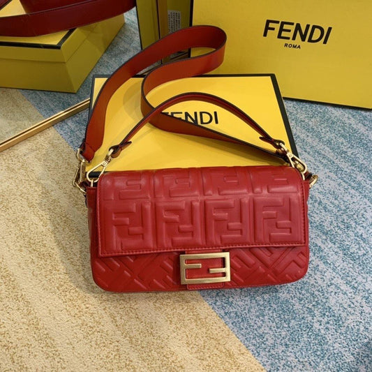 Fendi Baguette Bag – Iconic Style, Timeless Elegance