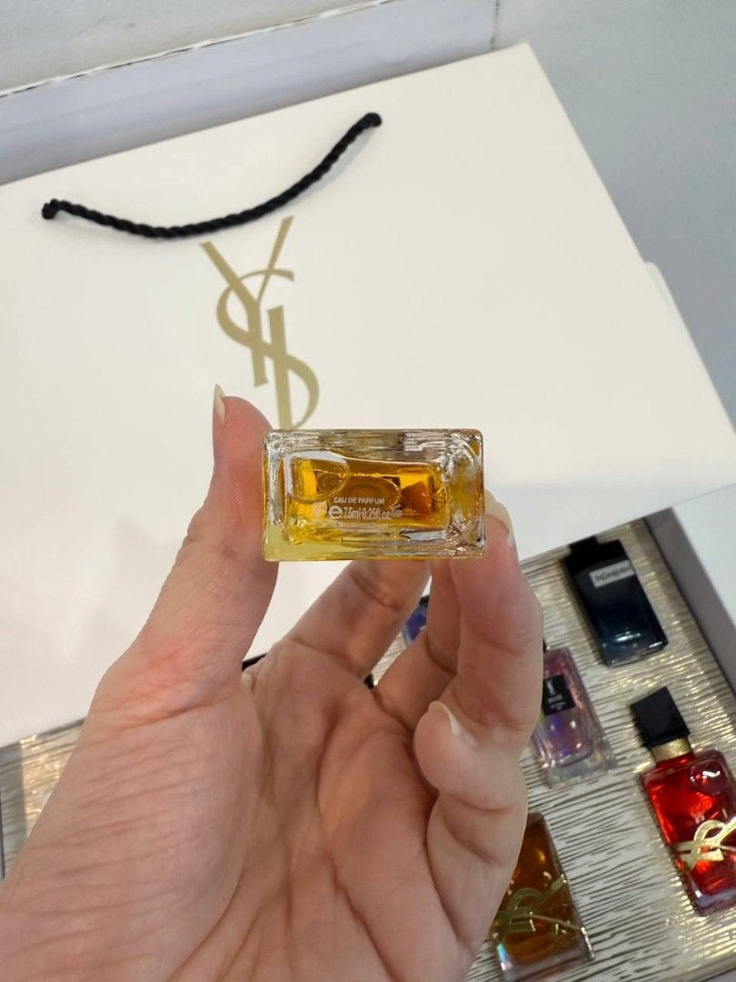 YSL Le Vestiaire des Parfums Discovery Set – 9-Piece Gift Set