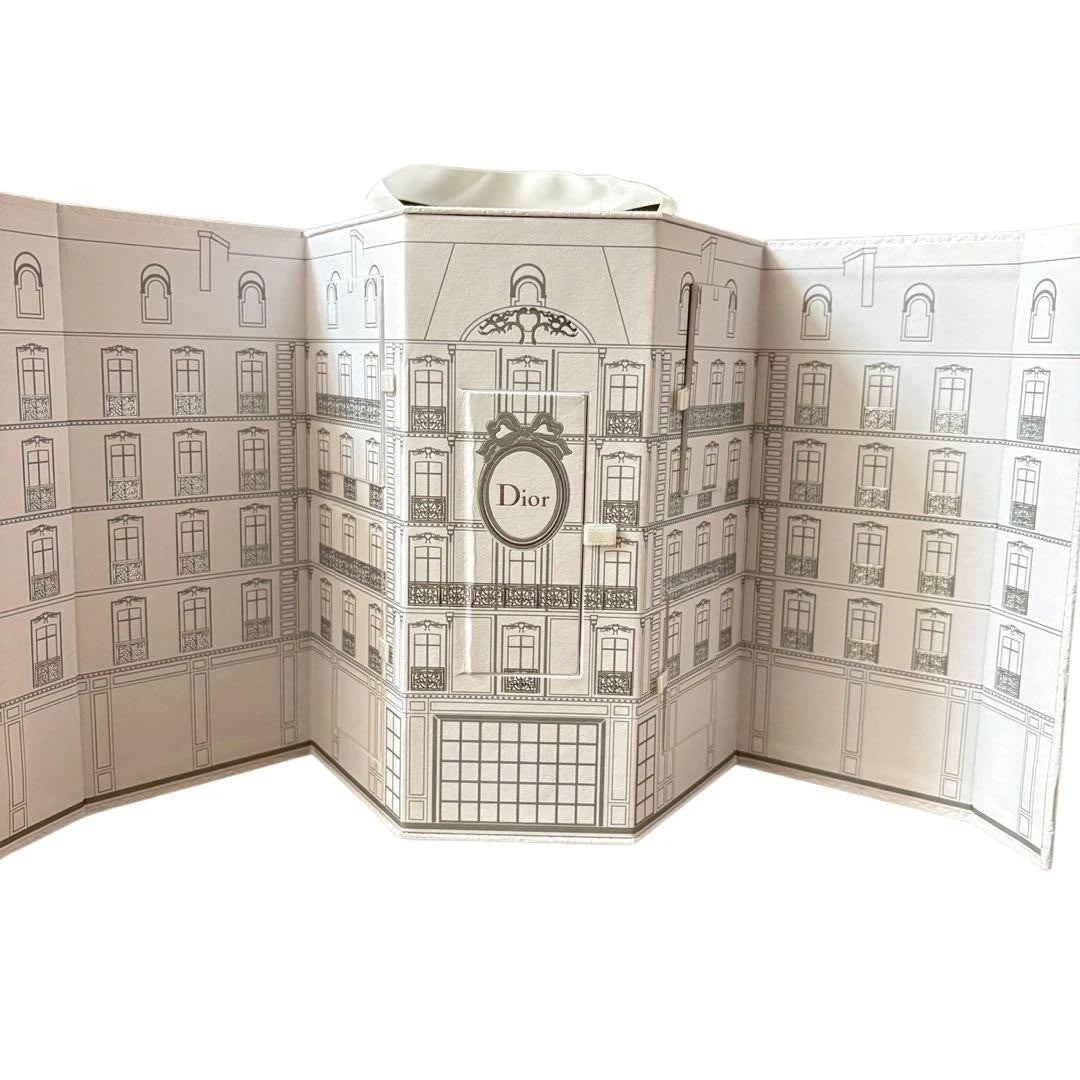 Dior Miniature Fragrance Gift Set – Elegant Collector’s Edition Perfume Coffret